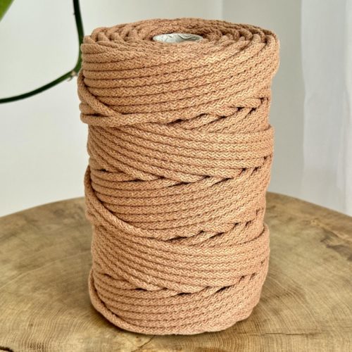 Sznurek do szycia na maszynie karmelowy 6 mm 100 metrów beżowy brąz cynamon