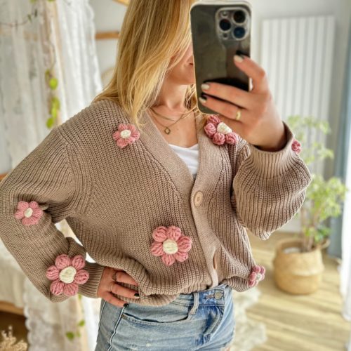 Beżowy sweter z różowymi kwiatami 3d na szydełku z włóczki bawełniany modny kardigan jesienny sweter oversize ciepły