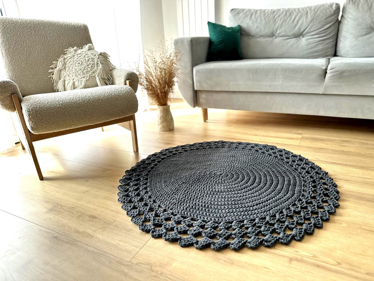Dywanik na szydełku grafitowy ze sznurka ręcznie robiony bawełniany okrągły do salonu sypialni ażurowy w stylu boho skandynawskim