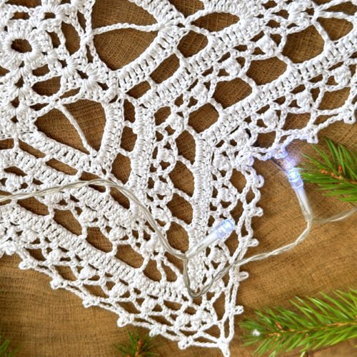 Gwiazda na szydełku serwetka świąteczna na boze narodzenie świateczne rękodzieło boże narodzenie dekoracje na szydełku ozdoby serweta gwiazda biała