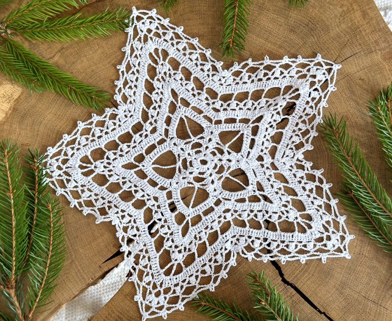 Gwiazda-na-szydelku-serwetka-biala-rekodzielo-gwiazdka-biala (8) Gwiazda na szydełku serwetka świąteczna na boze narodzenie świateczne rękodzieło boże narodzenie dekoracje na szydełku ozdoby serweta gwiazda biała