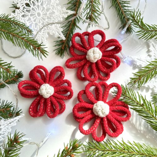 Kwiaty na choinkę czerwone ręcznie robione ze sznurka boho ozdoby na choinkę czerwone ręcznie robione