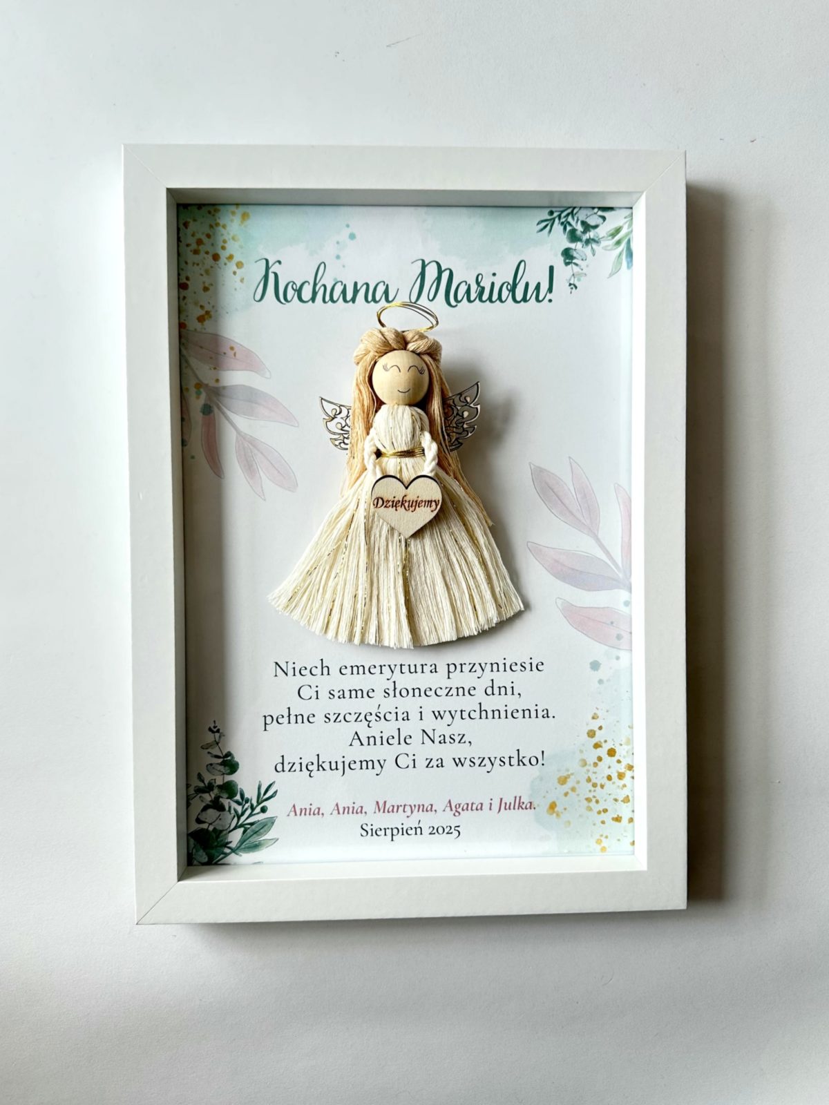 Prezent na emeryturę anioł w ramce rękodzieło, prezent na emeryturę dla koleżanki anioł makrama ramka z dedykacją personalizowany prezent upominek symboliczny