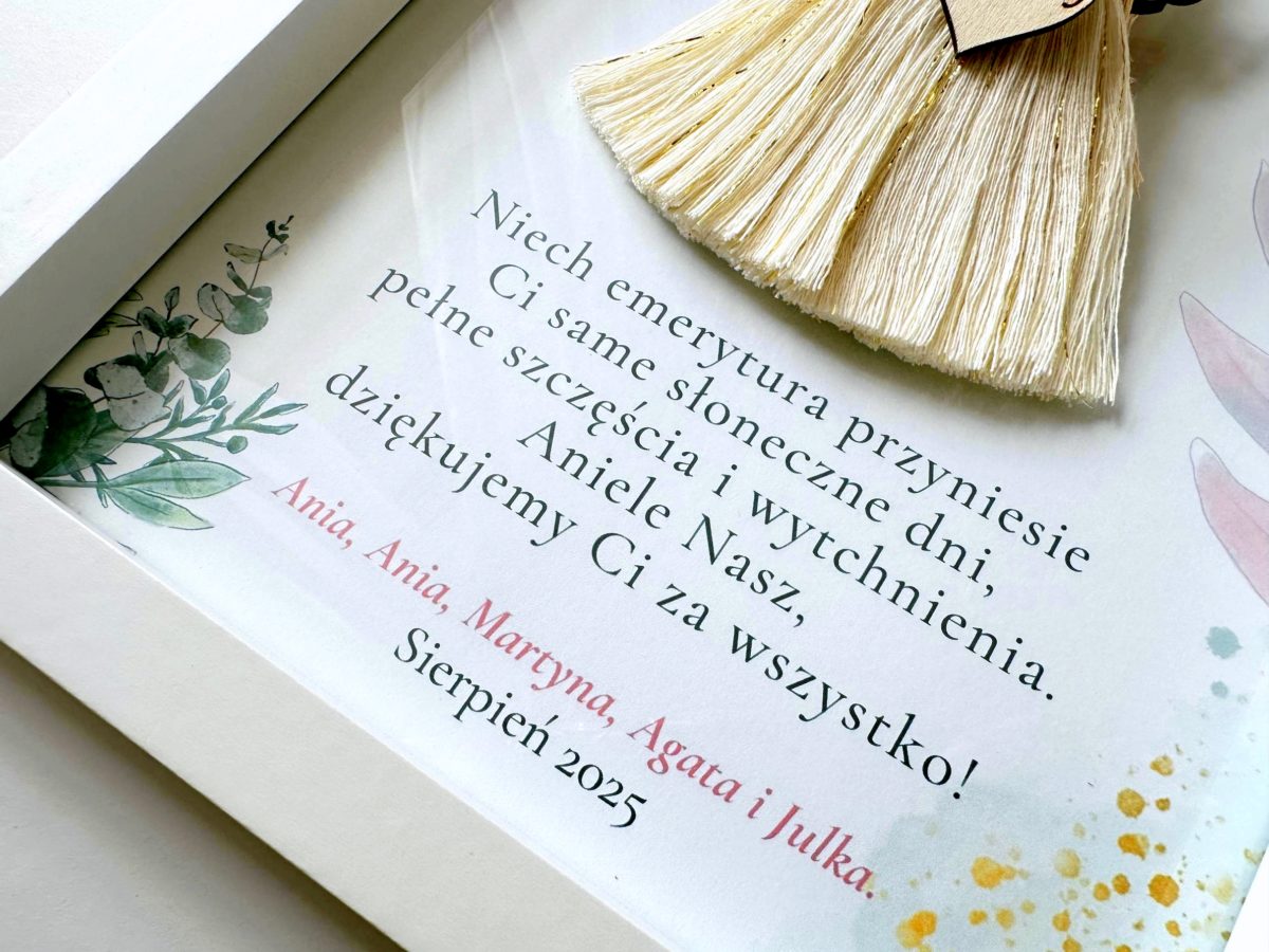 Prezent na emeryturę anioł w ramce rękodzieło, prezent na emeryturę dla koleżanki anioł makrama ramka z dedykacją personalizowany prezent upominek symboliczny