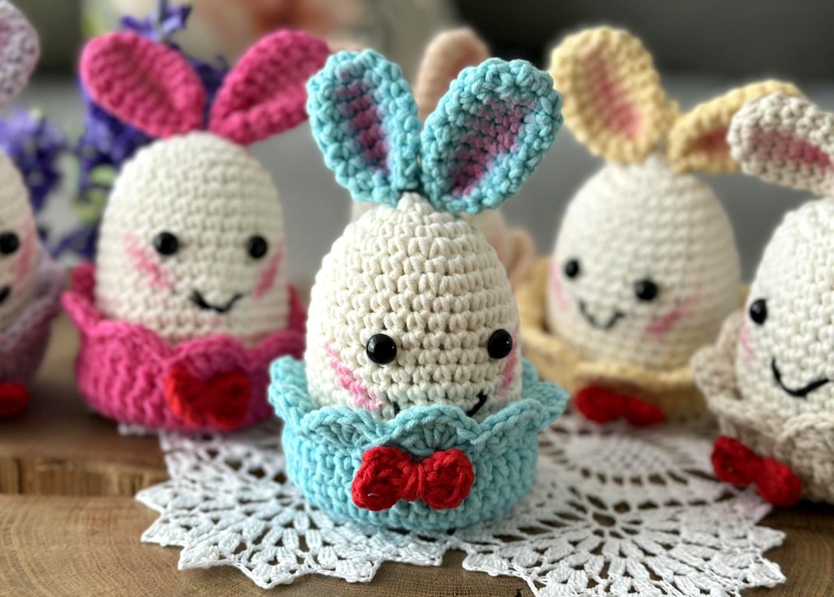 Zajączki wielkanocne na szydełku w koszyczkach kolorowe wielkanocne zające króliki dekoracje handmade wielkanoc 2026