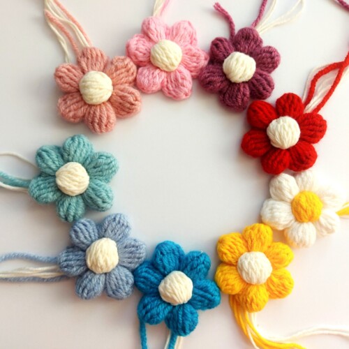 Kwiatki do naszywania szydełkowe 3d z włóczki, kwiatki do swetra do naszywania kolorowe pastelowe, rożne kolory, kwiatki handmade z włóczki na szydeku do swetra wypukłe, crochet flowers sweater