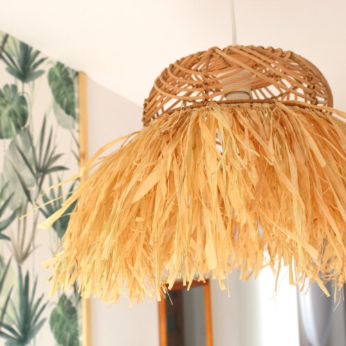 Lampa BOHO wisząca z rafii, sufitowa, abażur z rafii boho, lampa z ratanu wisząca sufitowa, dekoracje z rafii, lampa do sypialni boho, lampa boho na korytarz, żyrandol boho z rafii i rattanu, lampa wisząca boho do sypialni, żyrandol na korytarz, tapeta w liście monstery, lampa na żarówkę z dużym gwintem e27