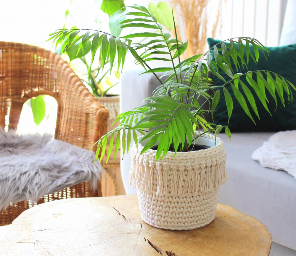 Osłonka na doniczkę ze sznurka BOHO na szydełku, ZESTAW Z PLASTIKOWĄ DONICZKĄ, średnica 18 cm