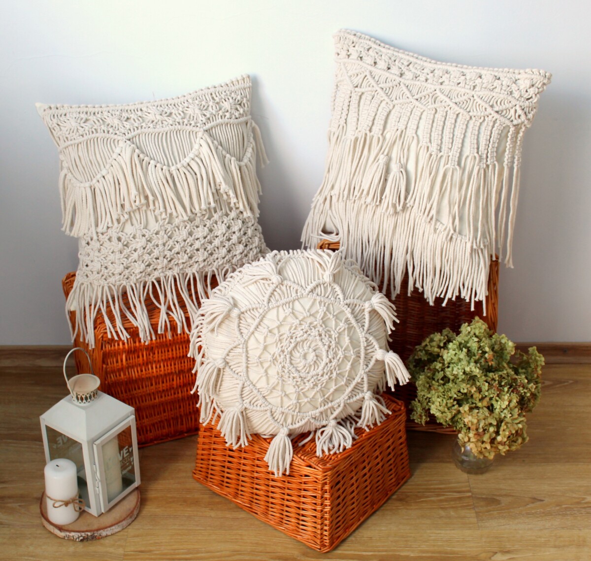 Poszewka makrama boho kwadratowa 45x45, poduszka makrama boho kwadratowa, poduszka dekoracyjna naturalna kremowa, poduszka dekoracyjna makrama, poduszka do salonu, poduszka do sypialni, kremowe dekoracje do salonu, kremowe dekoracje do sypialni, poduszka boho makramowa