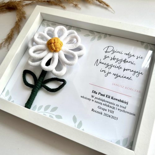Ramka podziękowanie dla nauczyciela wychowawczyni wychowawcy prezent podziękowanie upominek symboliczny z dedykacją personalizowany preent kwiaty dla nauczycielki kwiaty dla wychowawczyni stokrotki dla nauczyciela rękodzieło polskie prezent pakowany