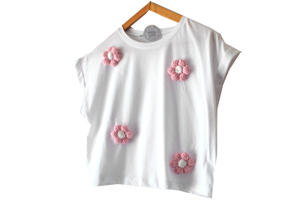 T-shirt z kwiatami 3D z włóczki, bawełniany biały, rozmiar M