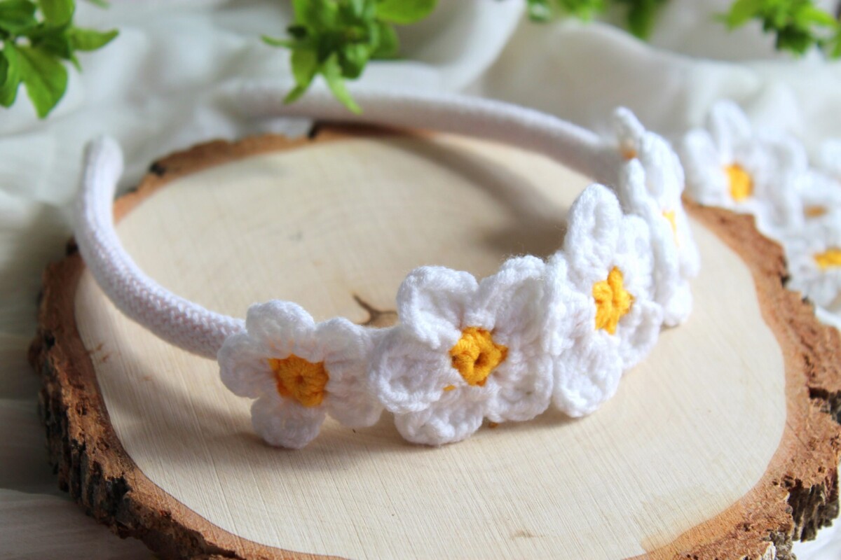 Wianek na głowę duże kwiaty opaska kwiatowy, wianek na boże ciało dl dziewczynki wianek komunijny, stokrotki rumianki boho wianek na glowę handmade na szydełku z włóczki