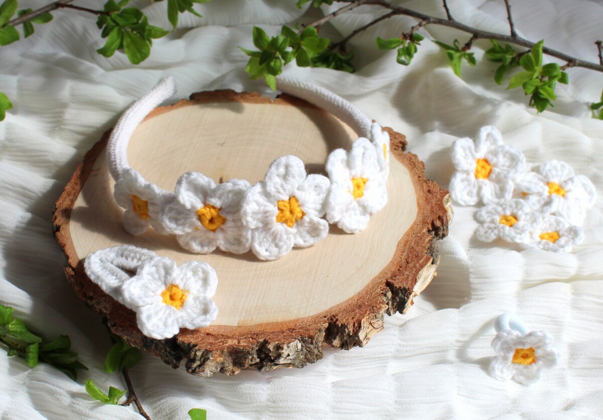 Wianek na głowę duże kwiaty opaska kwiatowy, wianek na boże ciało dl dziewczynki wianek komunijny, stokrotki rumianki boho wianek na glowę handmade na szydełku z włóczki
